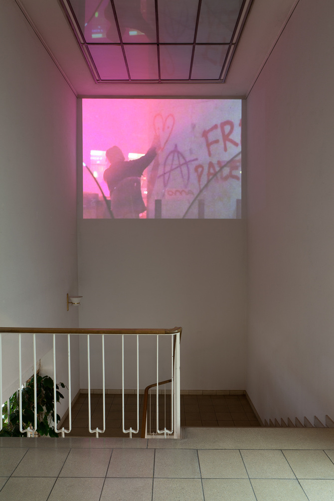 Ausstellungsansicht Plattform17 – A Winter School: Lucia Martinez, 241015, 2017