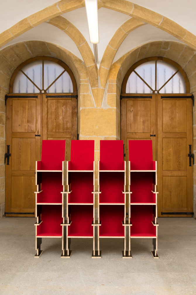 Plattform19: Matthias Liechti
Twelve Cinema Chairs for Six-year-old Children, 2019
© Nico Müller_P19