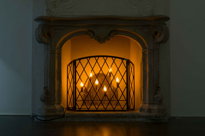 Plattform21: Riccardo Sala
Will-O'-Wisp (Fireplace Screen), 2021
Photo credits: Mattia Angelini