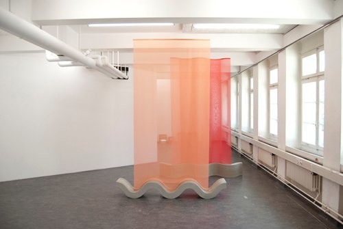 Isadora, Beton und Seide (Zusammenarbeit mit Andreas Selg), 2012