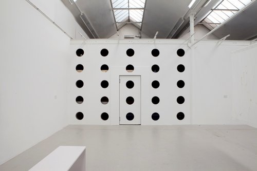 Perforation/Cinema, Ausstellungsansicht ZHdK MA Degreeshow, Shedhalle Zürich, 2014