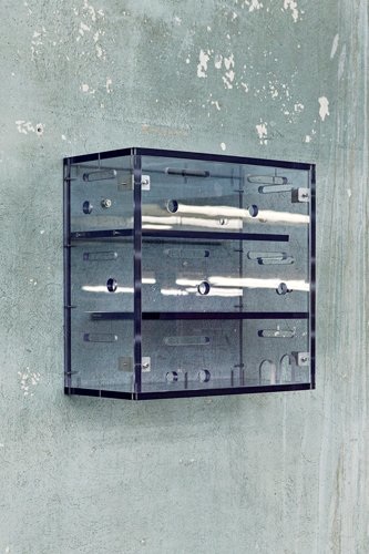 Gina Folly, Magic Box IV, Installationsansicht Plattform 15, 2015