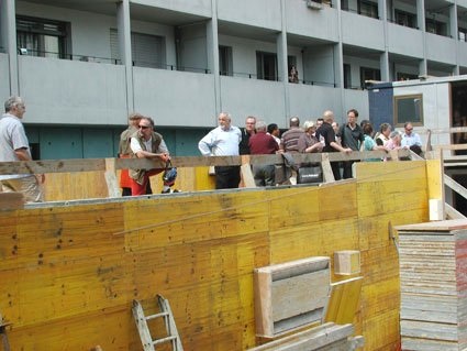 Installation Übergang, Vernissage, 2008