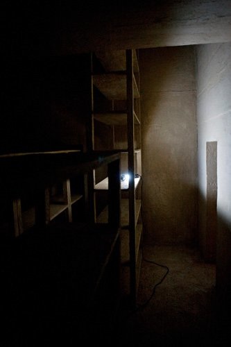 Innerung, Rauminstallation (diverse Materialien), 2010