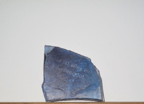 D.R. Mittwoch, 29. September 1971, cyanotype sur fragment de terre cuite, 2012
