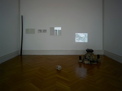 VW Polo auf 4 Jurasteinen, 2010