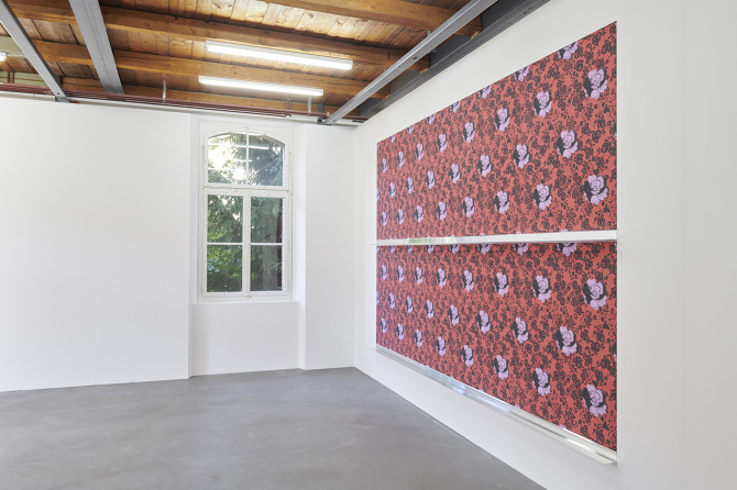 Bookshelf 2 (empty, fragile), Ausstellungsansicht / vue de l'exposition Plattform20, 2020
© Guillaume Python_Fri Art 2020