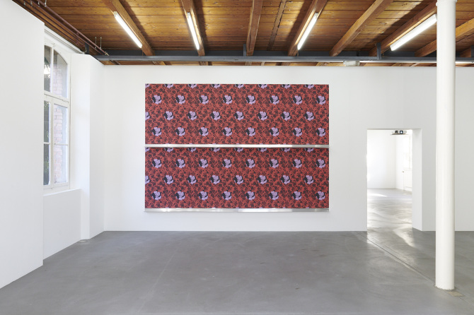 Bookshelf 2 (empty, fragile), Ausstellungsansicht / vue de l'exposition Plattform20, 2020
© Guillaume Python_Fri Art 2020